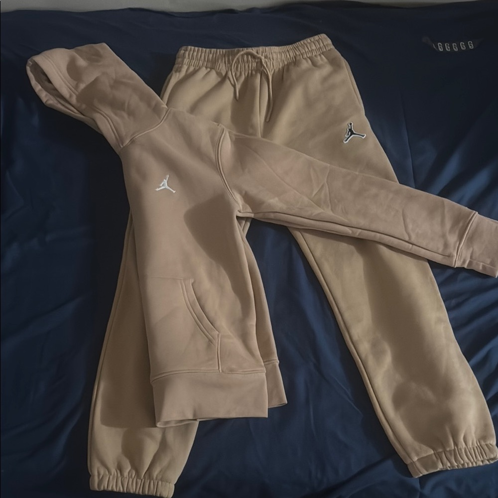 Jordan Kids Beige Tracksuit Set